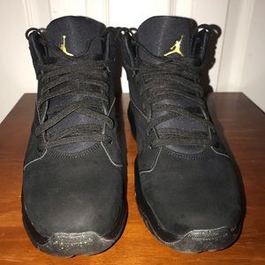 Lift off black/gold Jordans